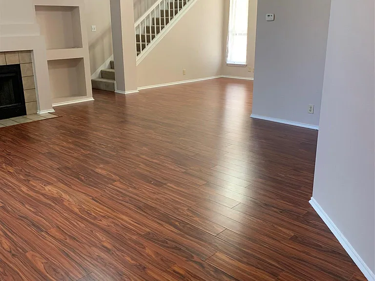 3215 Tree Grove Dr — Photo 4