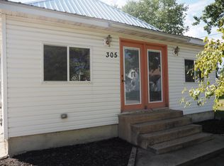 305 Birch St, Correctionville, IA 51016