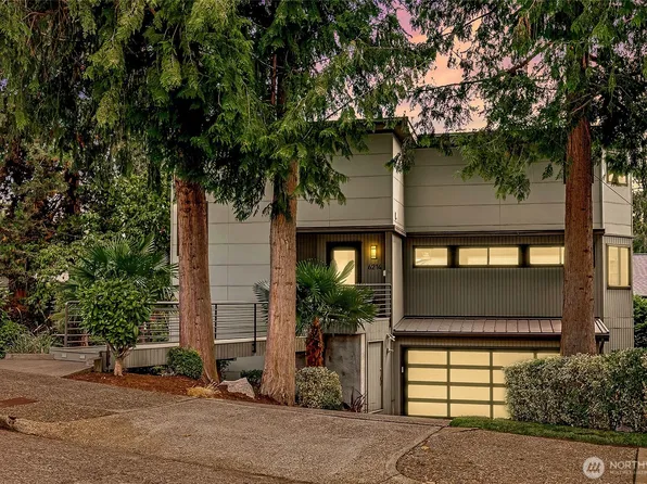 6214 52nd Avenue NE, Seattle, WA 98115