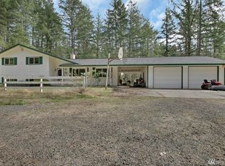 3950 SW Huckleberry Rd, Pt Orchard, WA 98367
