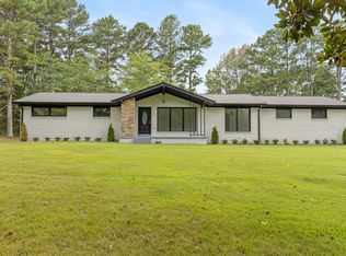 2809 Country Club Dr, Centerville, TN 37033