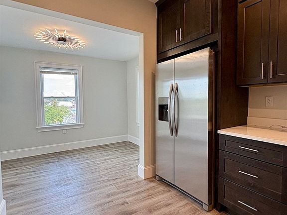 3rd image of 54 Falcon St #54