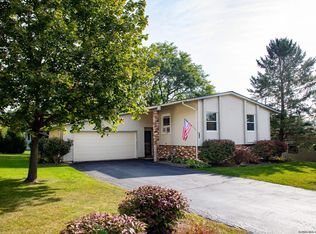 110 Canterbury Dr, Cobleskill, NY 12043