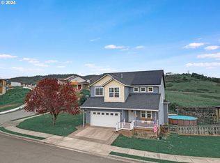 140 Danielle Dr, Winston, OR 97496