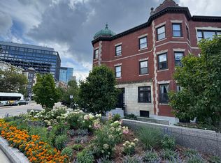 899 Beacon St #3, Boston, MA 02215