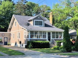 514 E Exchange St, Spring Lake, MI 49456