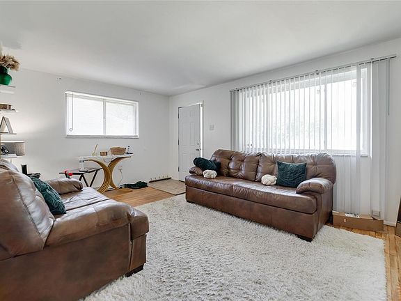 5th image of 4024 Esseldale Dr #4026