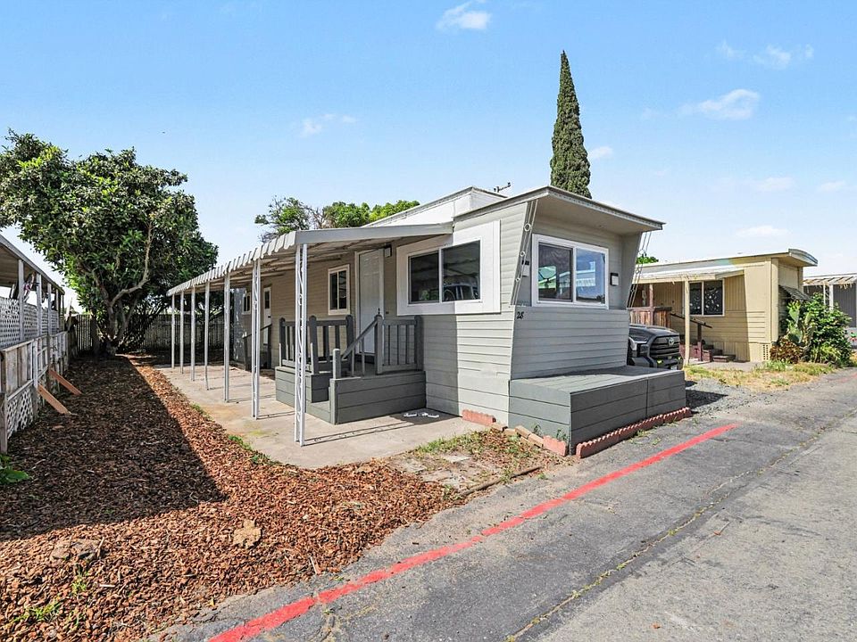 1st image of 4400 Gateway Rd Unit 28