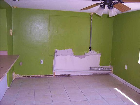 5th image of 1059 Tamarac Dr