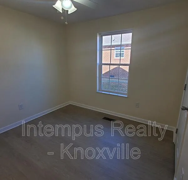 306 Joshua Landing Ct — Photo 21