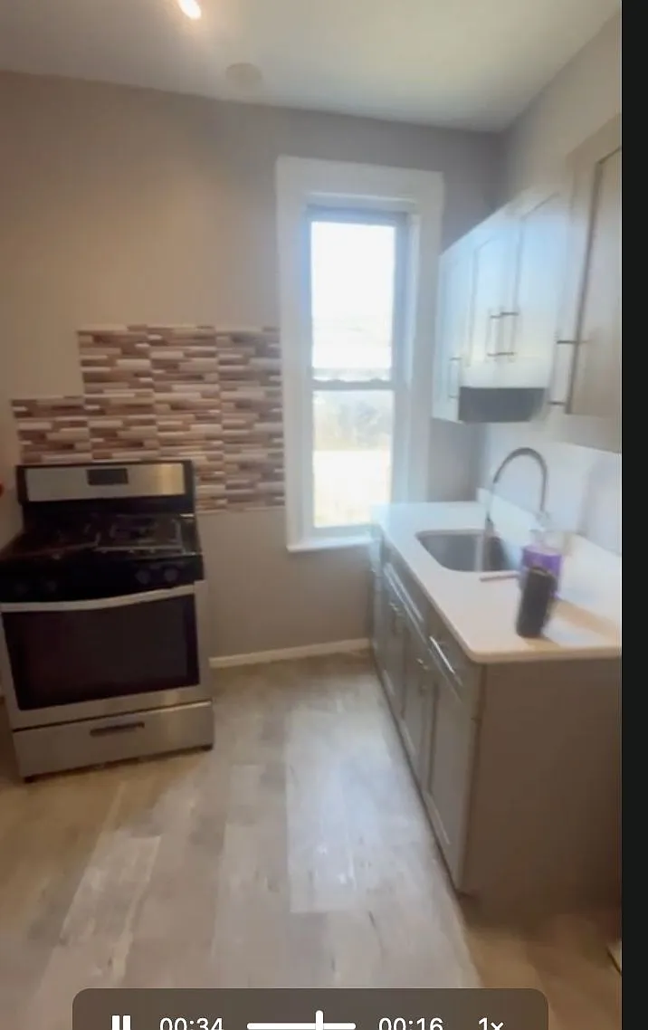 1 bed, 650 sqft, $1,500 — Photo 1