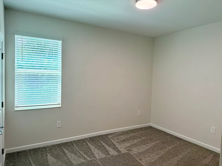 3198 Country Side Dr — Photo 37