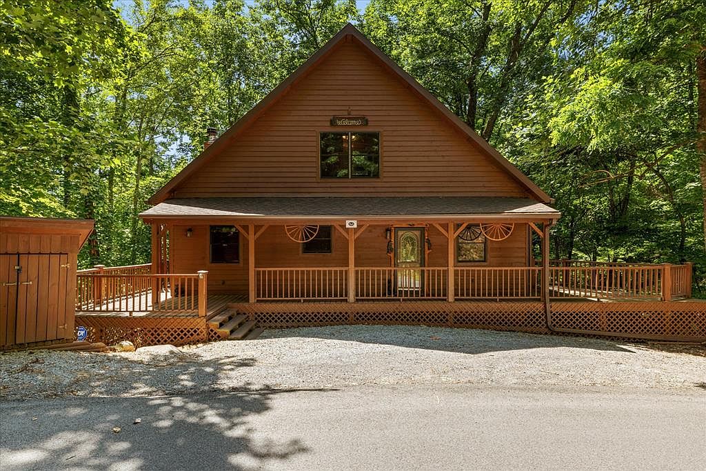 1151 Wiley Oakley Dr, Gatlinburg, TN 37738 | Zillow