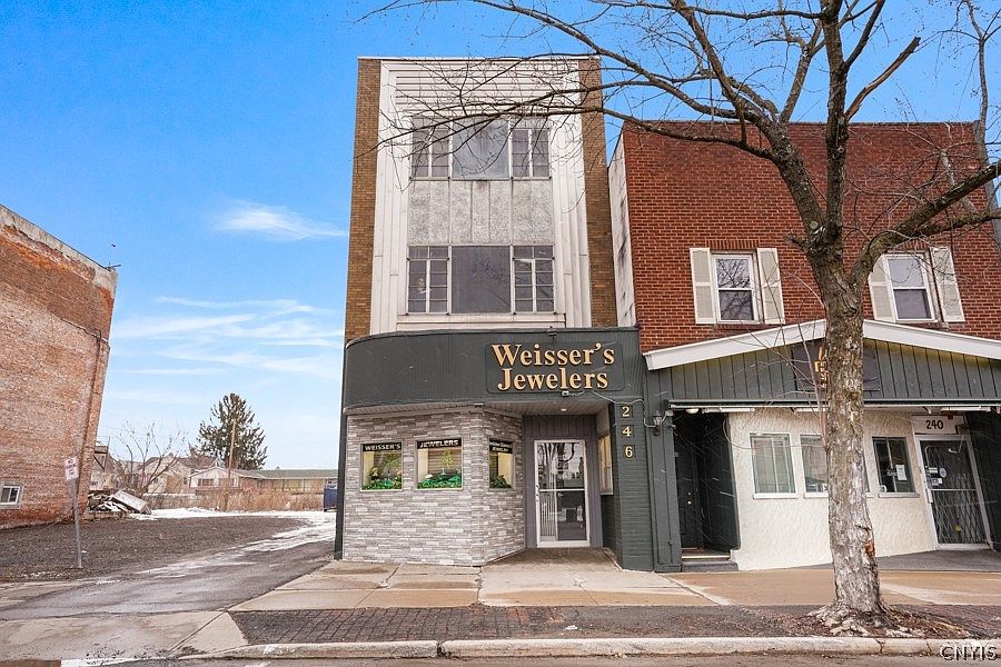 1st image of 246 N Main St