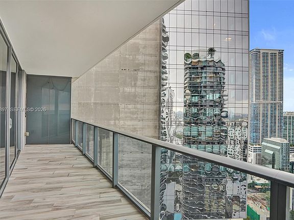 4th image of 801 S Miami Ave Unit 3903