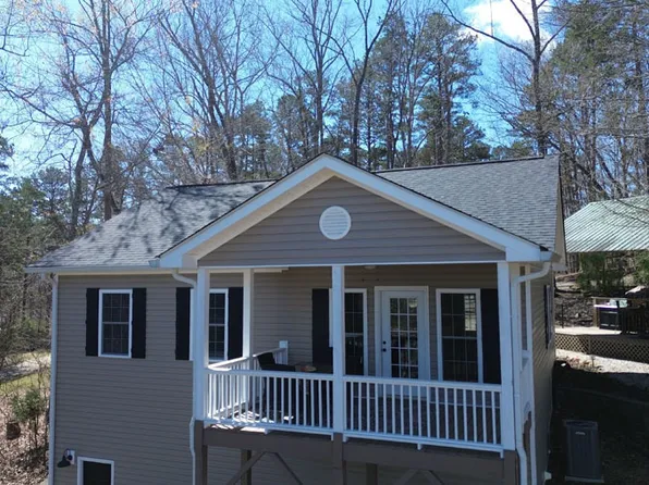 206 Goff Dr, Martin, GA 30557