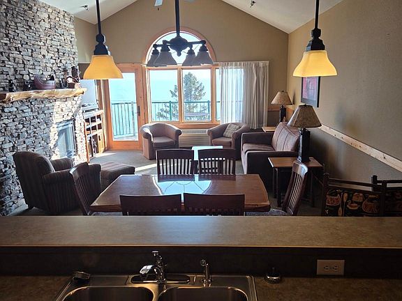 2nd image of 1412-5-507A Burlington Rd #2