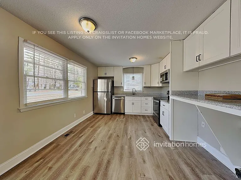 1700 Woodland Rd — Photo 7