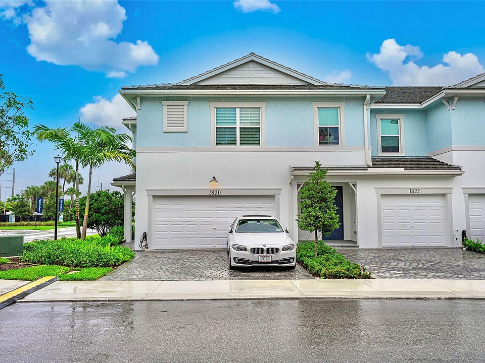 1st image of 1820 Spoonbill Court #1820
