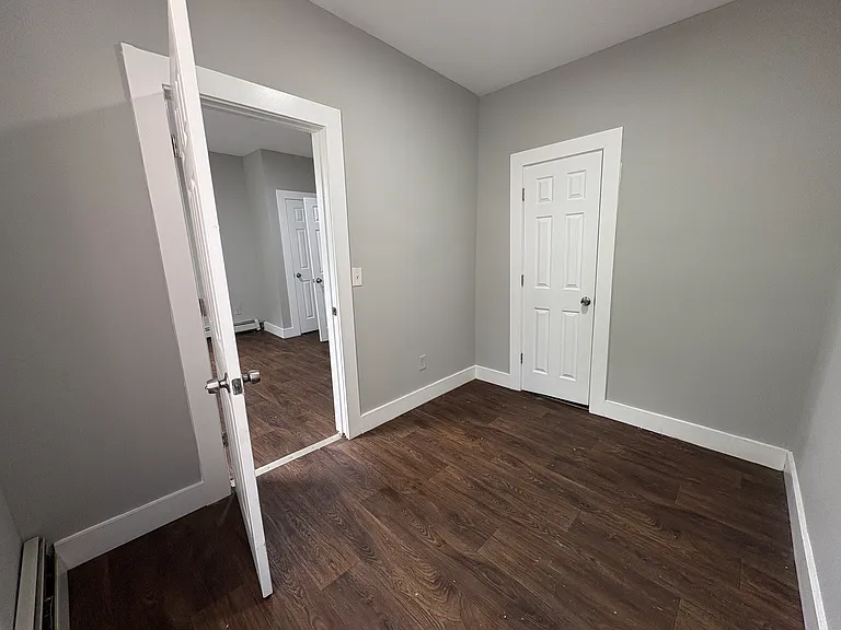228 S 5th St #2A — Photo 7
