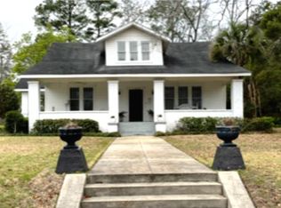 104 Holly Ln, Dothan, AL 36301