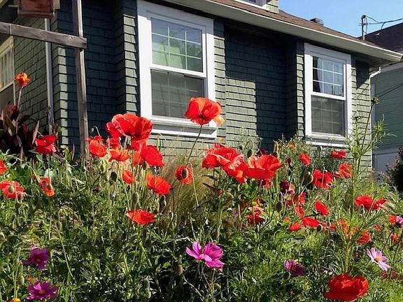 3rd image of 476 Alcatraz Ave