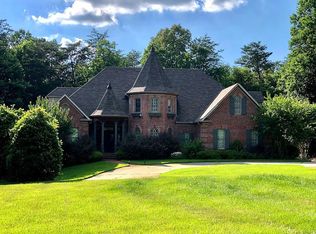 8965 Centergrove Place Dr, Clemmons, NC 27012