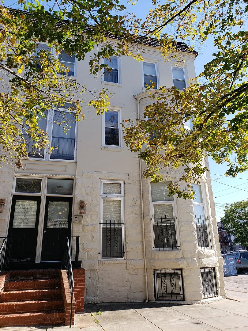 2501 Maryland Avenue — Photo 4