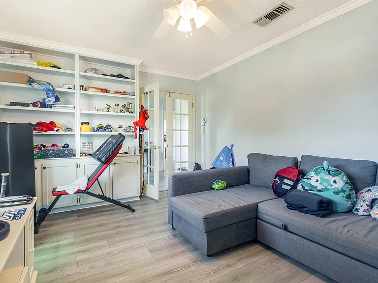 3019 Keats Dr — Photo 16