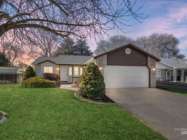 613 Arrowhead Dr, Nampa, ID 83686