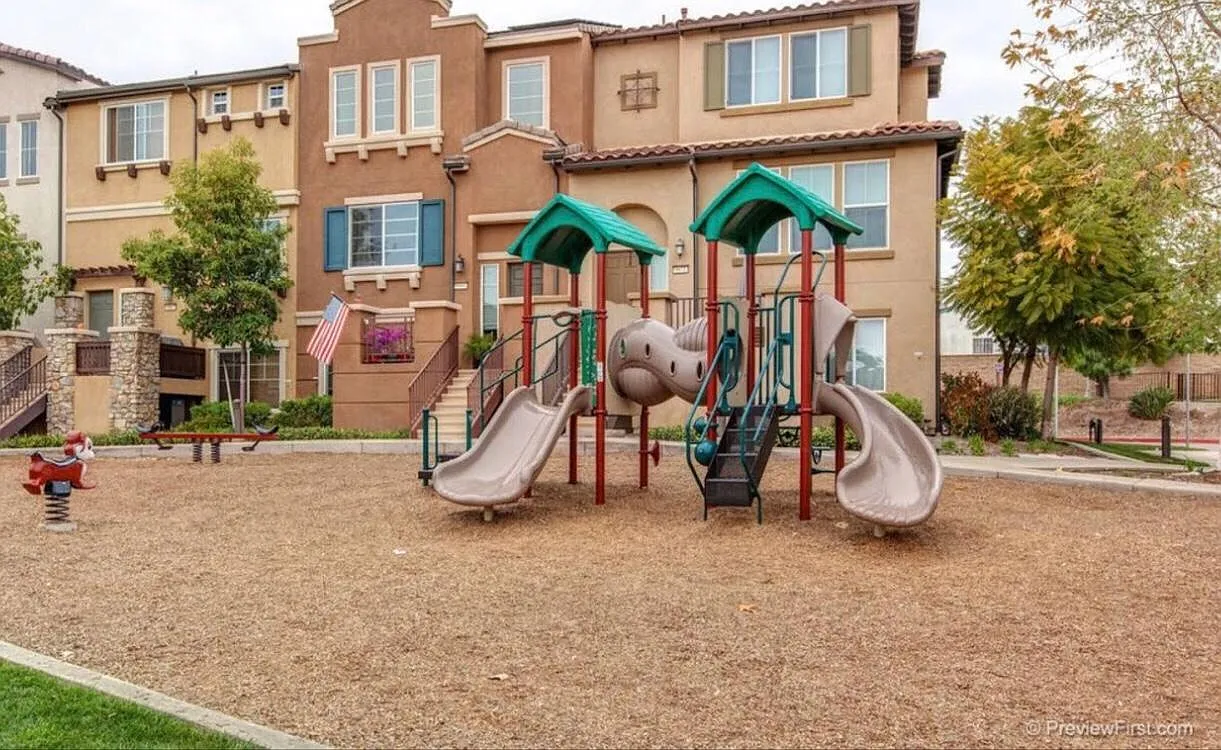 10150 Little Leaf Ln — Photo 1