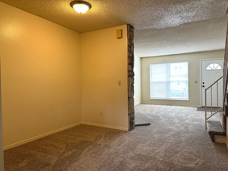 4108 Charleston Dr — Photo 5
