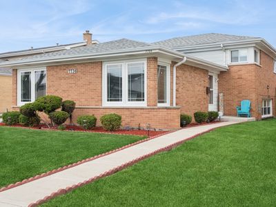 7736 Church St, Morton Grove, IL, 60053