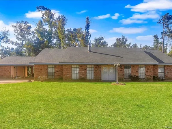 1717 Oakwood Dr, Lake Charles, LA 70611