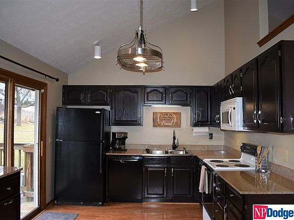 5th image of 5005 S 162nd St