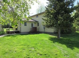 376 Central Ave, Belt, MT 59412