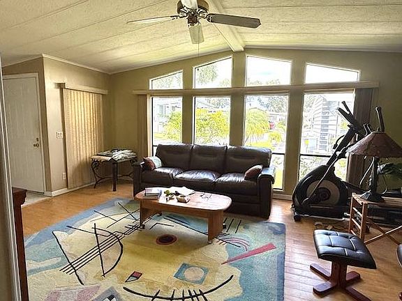 5th image of 100 Hampton Rd Lot 84