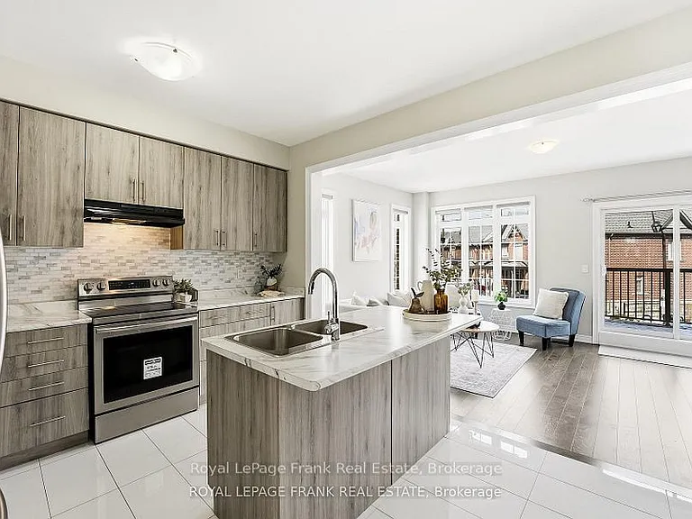 6 Aldridge Ln — Photo 11