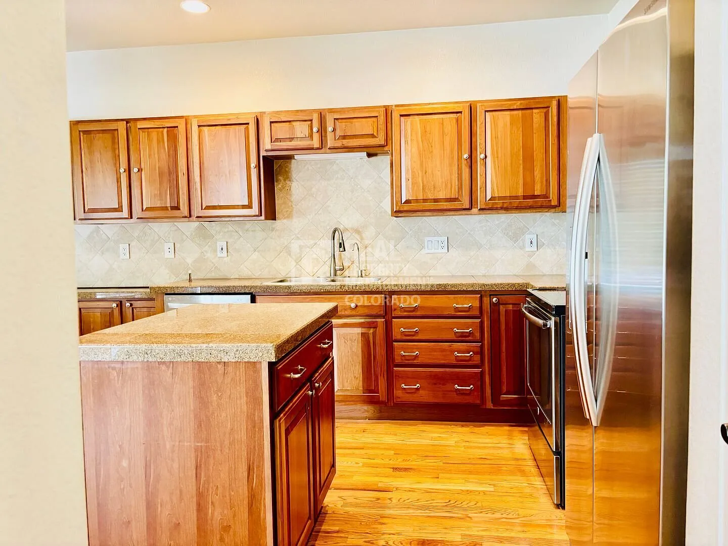 Beautifully Updated Littleton Rental with Great Location - 8512 S Lewis Way, Littleton, CO 80127 — Photo 4