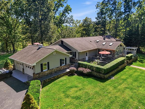3rd image of 4840 Branch Rd