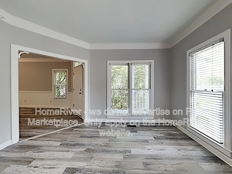 3 bed, 3.0 bath, 1879 sqft, $1,700 — Photo 2