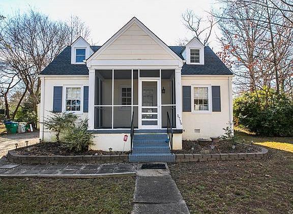 3rd image of 5719 Bondsor Ln