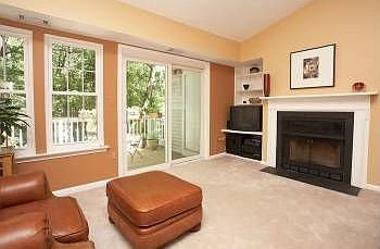 4th image of 3404 Lakeside View Dr