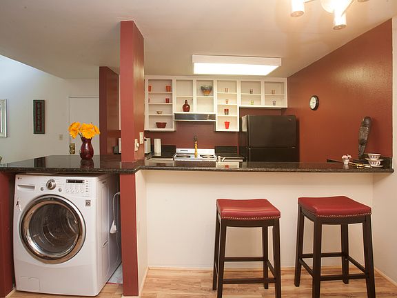 4th image of 4900 Overland Ave Unit 279