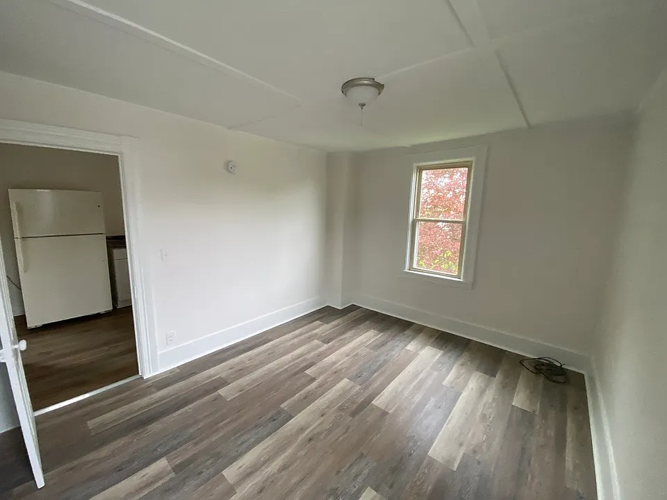 24 Cady St #2