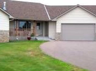 21001 Olive St NW, Oak Grove, MN 55011