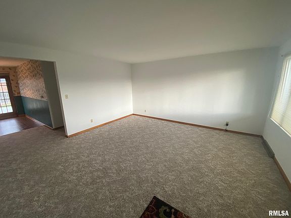 2nd image of 301 Delshire Ave