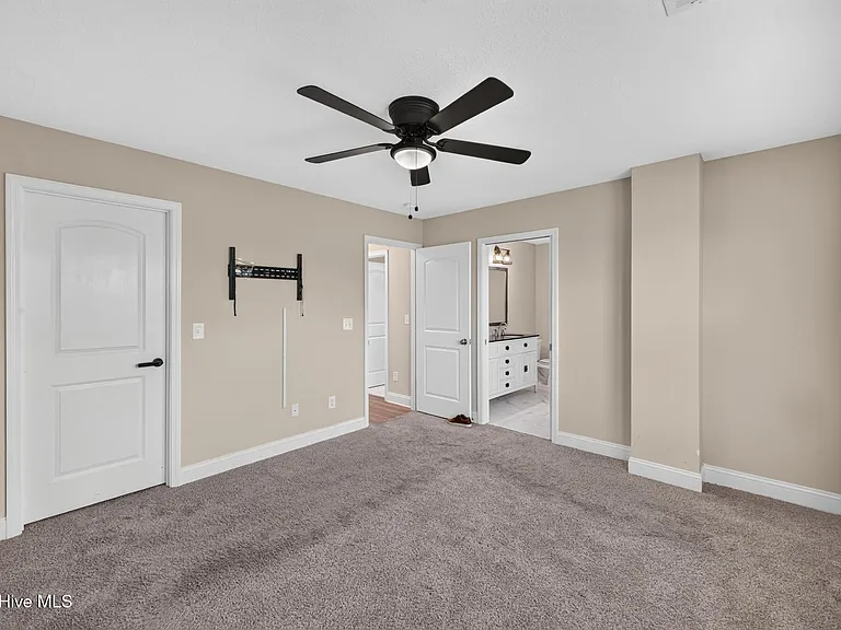 934 Boyd Ln — Photo 21