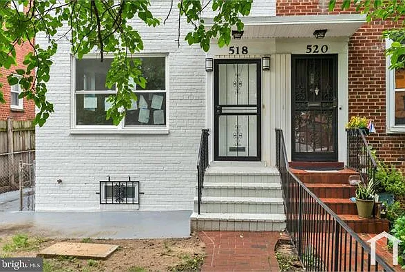 518 Oglethorpe St NE #1 — Photo 1
