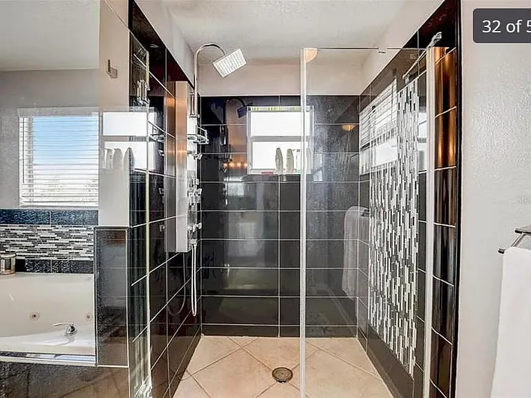 10621 Hatteras Dr — Photo 32